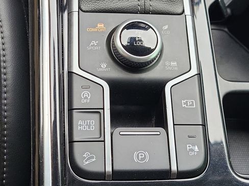 Certified 2022 Kia Sorento SX AWD/4WD image 29