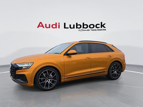 Used 2019 Audi Q8 Prestige w/ Luxury Package image 5