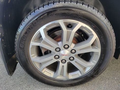 Used 2016 GMC Acadia SLT w/ Open Road Package image 8