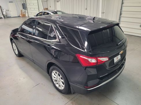 Used 2018 Chevrolet Equinox LT FWD image 5