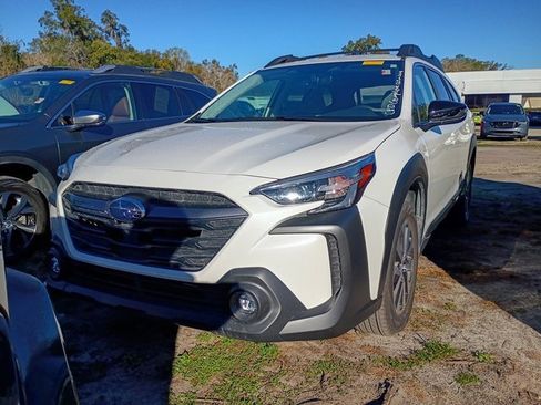 Used 2025 Subaru Outback Premium w/ Popular Package #1 image 1