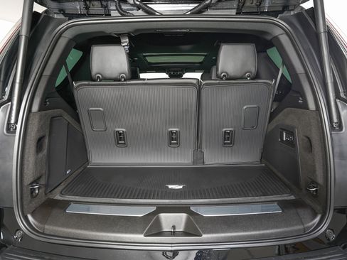 Used 2026 Cadillac Escalade Sport w/ Touring Package image 12