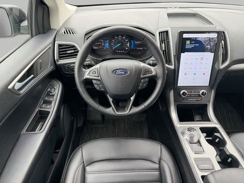 Used 2022 Ford Edge SEL w/ Convenience Package AWD/4WD image 11