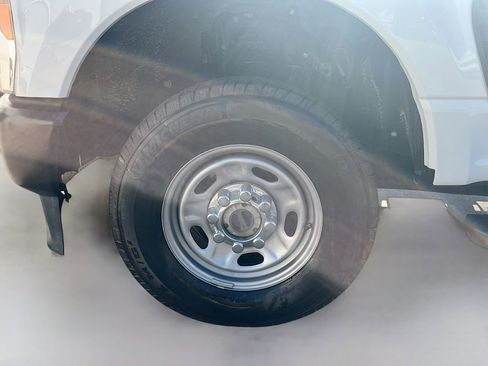 Used 2023 Ford F350 XL image 27