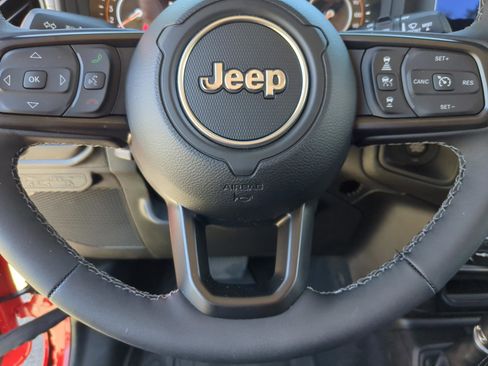 Used 2026 Jeep Wrangler Sport S image 10