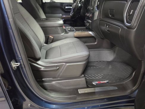 Used 2021 Chevrolet Silverado 1500 LT Trail Boss w/ Bed Protection Package AWD/4WD image 17
