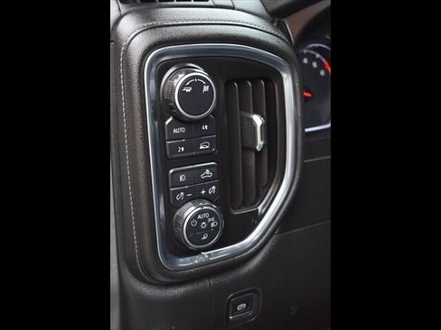 Used 2019 Chevrolet Silverado 1500 LT w/ Convenience Package image 14