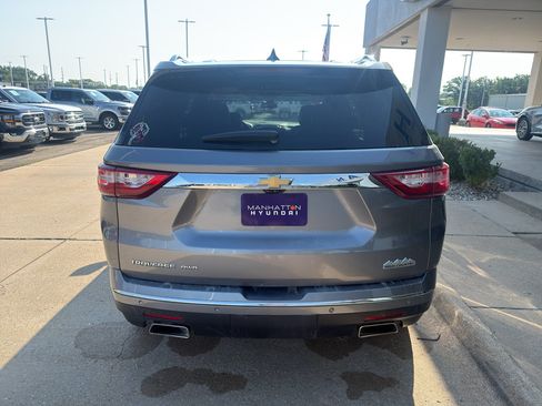 Used 2020 Chevrolet Traverse High Country AWD/4WD image 13