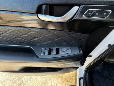 Used 2020 Hyundai Palisade Limited image 20