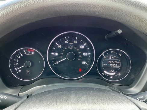 Used 2017 Honda HR-V EX image 25