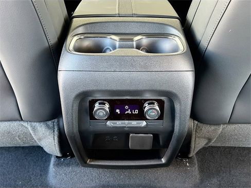 New 2026 Buick Enclave Sport Touring image 18