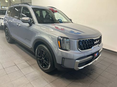 Used 2023 Kia Telluride EX X-Line image 2