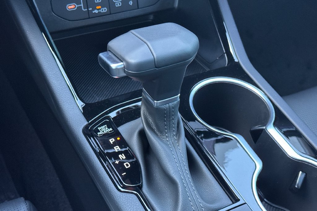 New 2027 Kia K5 GT-Line FWD image 23