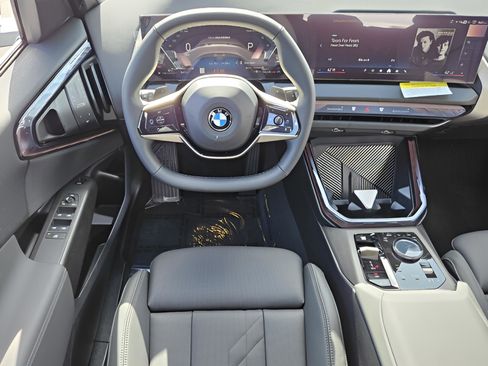 New 2025 BMW X3 xDrive30i w/ Convenience Package image 10