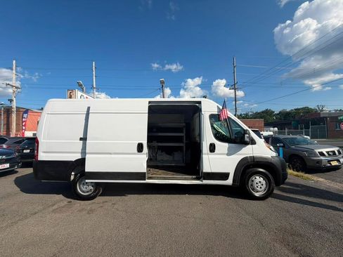 Used 2019 RAM ProMaster 3500 w/ Interior Convenience Group FWD image 3