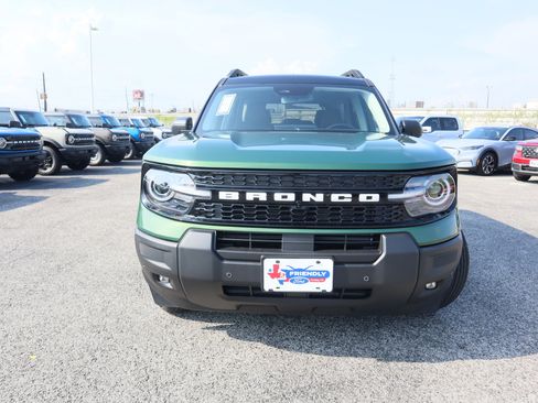 New 2025 Ford Bronco Sport Outer Banks w/ Outer Banks Tech Package+ image 9