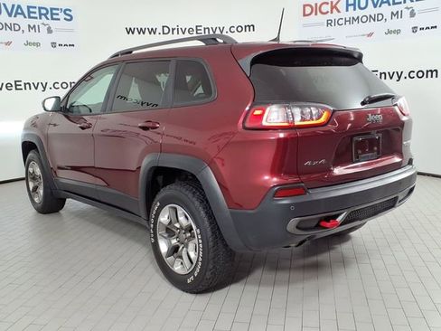 Used 2019 Jeep Cherokee Trailhawk w/ Cold Weather Group image 6