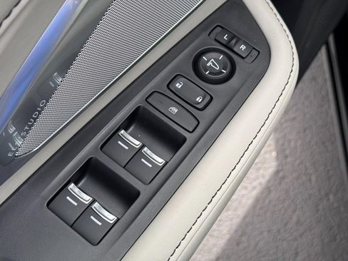 Certified 2026 Acura RDX SH-AWD w/ Technology Package image 11