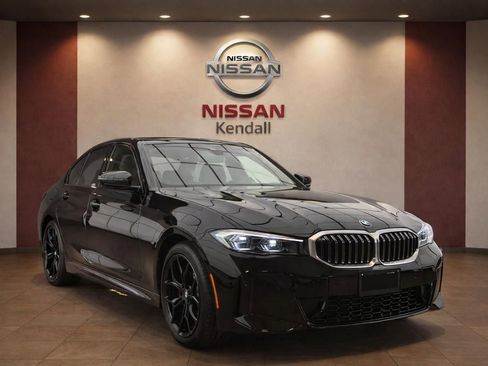 Used 2026 BMW 330i xDrive Sedan image 4