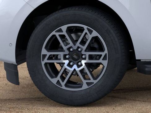 New 2025 Ford Expedition Active image 19