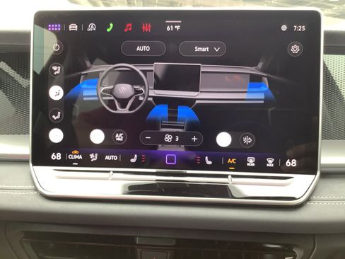 New 2026 Volkswagen Tiguan SE image 19