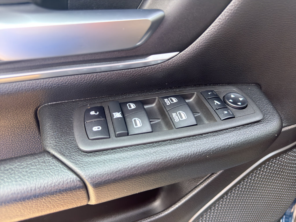 Used 2022 RAM 1500 Big Horn AWD/4WD image 13