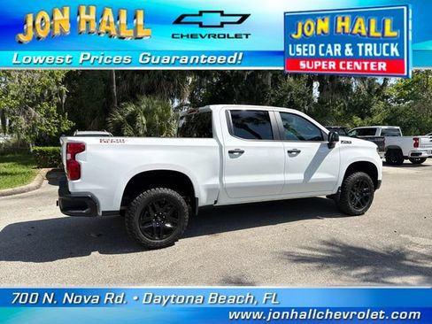 Used 2026 Chevrolet Silverado 1500 Custom Trail Boss w/ LPO, Dark Essentials Package AWD/4WD image 10