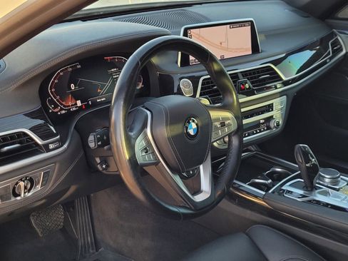 Used 2020 BMW 740i w/ Cold Weather Package image 29