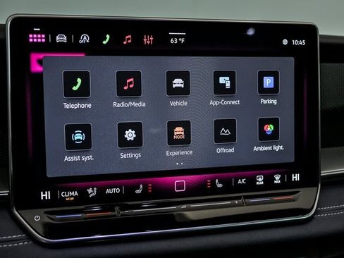 New 2026 Volkswagen Tiguan SE image 13