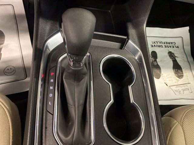 Used 2023 Chevrolet Traverse LS AWD/4WD image 24