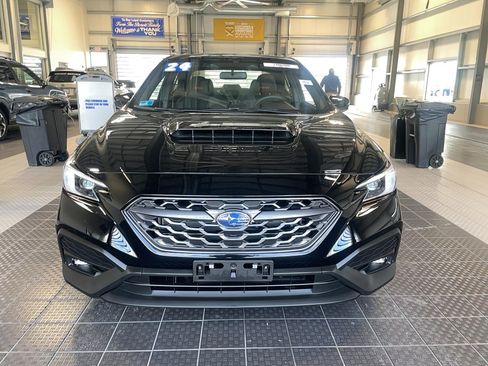 Used 2024 Subaru WRX Limited image 2