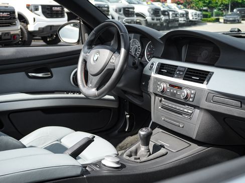 Used 2008 BMW M3 Convertible RWD image 37