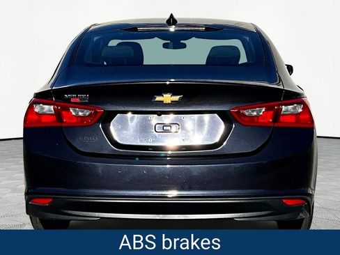 Certified 2022 Chevrolet Malibu LS image 8