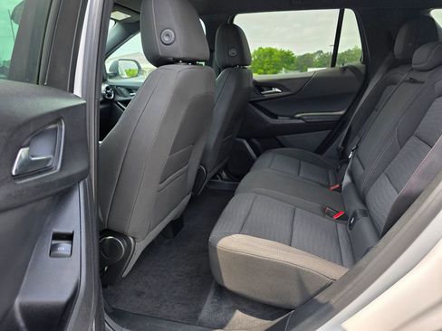 Used 2025 Chevrolet Equinox LT FWD image 30
