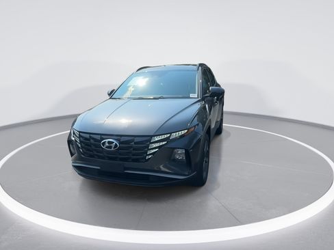 Used 2024 Hyundai Tucson SEL w/ Convenience Package AWD/4WD image 3