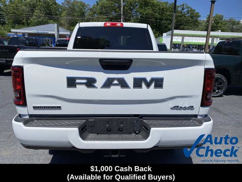 New 2026 RAM 2500 Big Horn AWD/4WD image 4