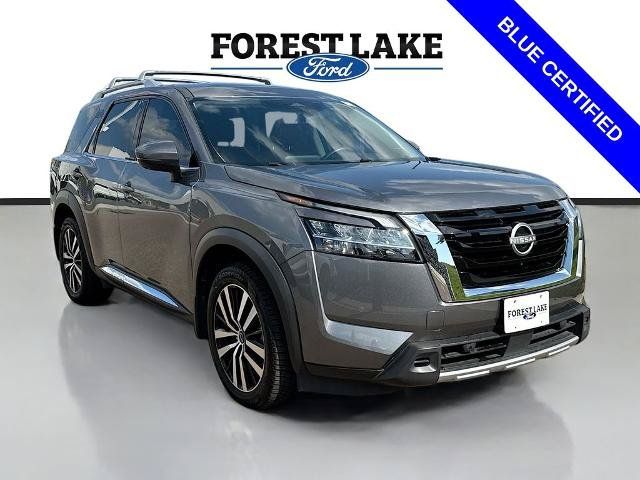 Used 2023 Nissan Pathfinder Platinum w/ Cargo Package AWD/4WD image 1