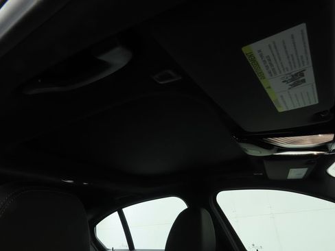 Used 2025 BMW 330i Sedan w/ Convenience Package image 20