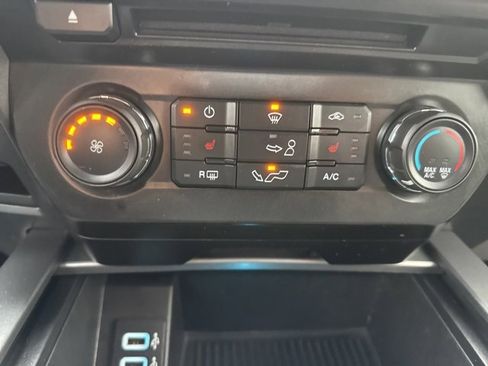 Certified 2018 Ford F150 XLT w/ Equipment Group 302A Luxury image 27