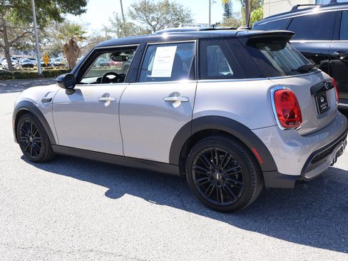 Used 2022 MINI Cooper S w/ Premium Package image 7