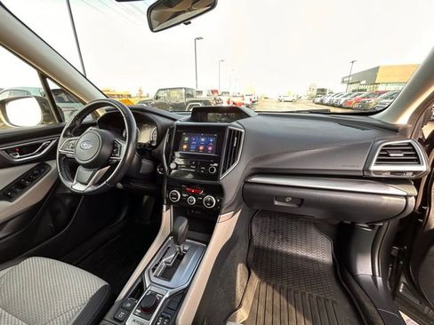 Used 2022 Subaru Forester Premium image 35