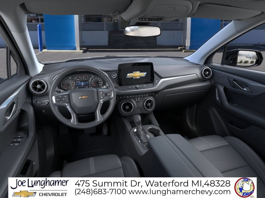 New 2026 Chevrolet Blazer LT w/ Midnight/Sport Edition AWD/4WD image 17