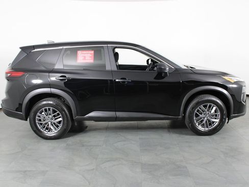 Certified 2024 Nissan Rogue S AWD/4WD image 15