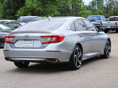 Used 2019 Honda Accord Sport image 8