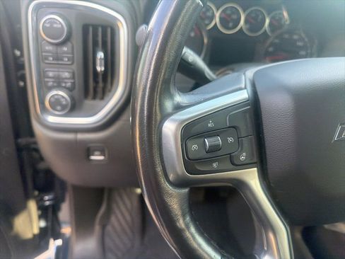 Used 2021 Chevrolet Silverado 1500 LT Trail Boss AWD/4WD image 23
