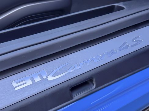 Used 2023 Porsche 911 Carrera 4S image 25