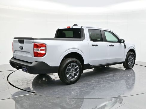 New 2025 Ford Maverick XLT w/ XLT Luxury Package image 5