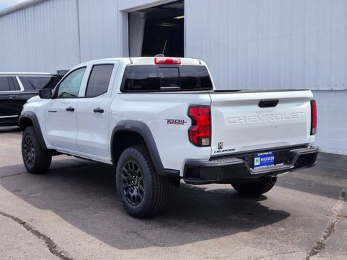 New 2026 Chevrolet Colorado Trail Boss AWD/4WD image 3