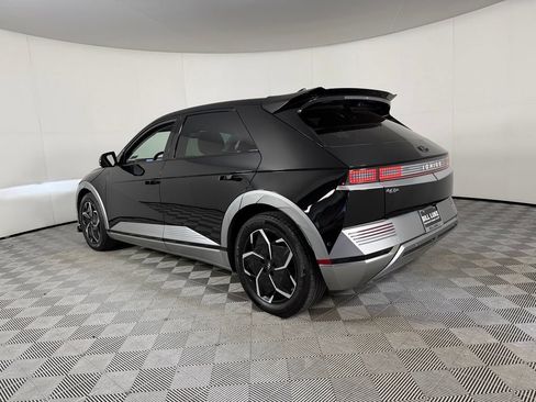 Used 2024 Hyundai Ioniq 5 Limited RWD image 9
