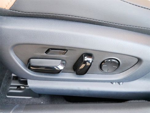 New 2025 Lexus ES 350 Ultra Luxury image 13